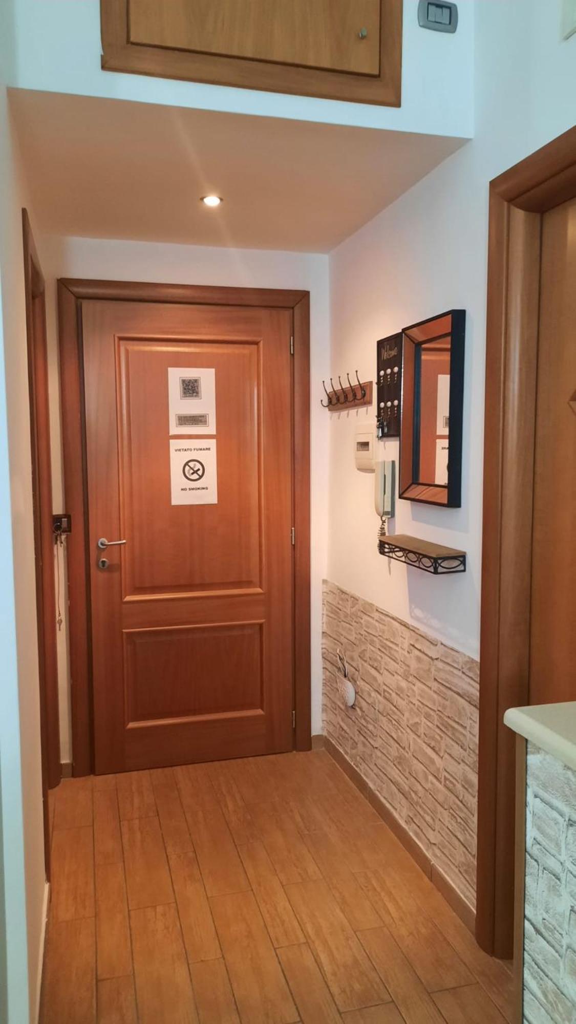 White Home Quartieri Spagnoli Неаполь Экстерьер фото
